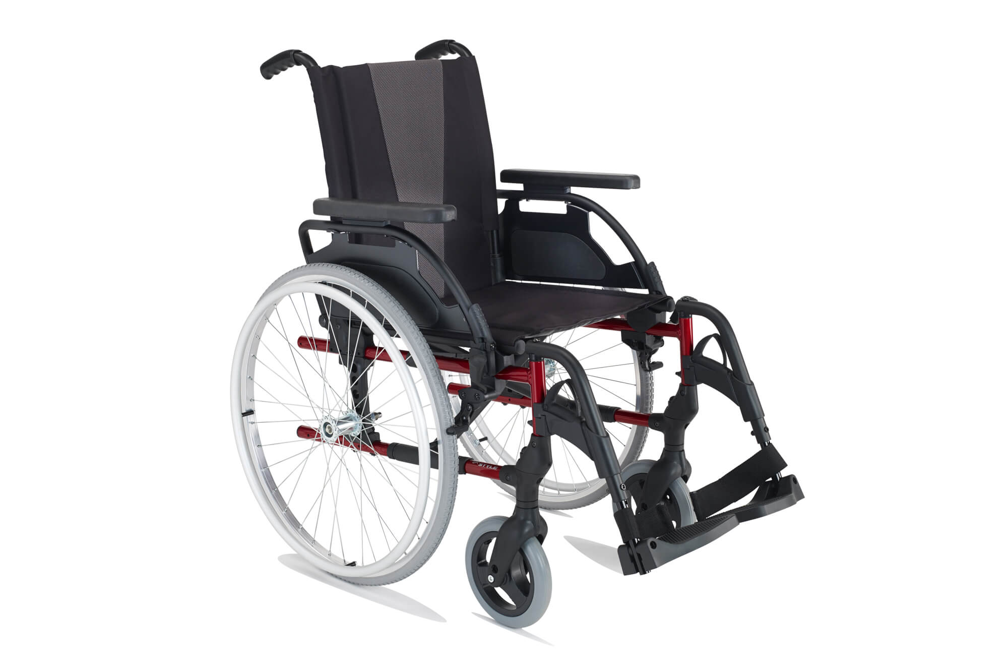 Silla de ruedas con asiento de 45 cm y rueda grande