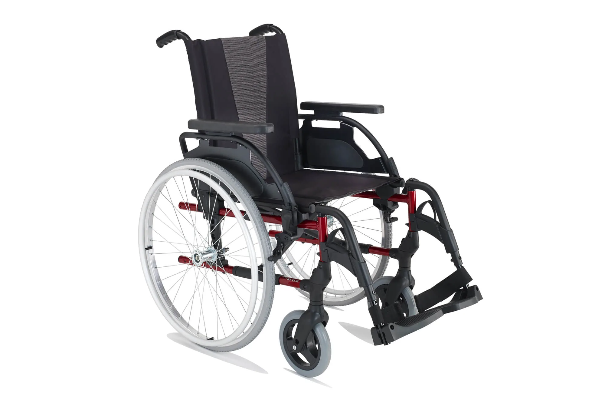 Silla de ruedas con asiento de 45 cm y rueda grande